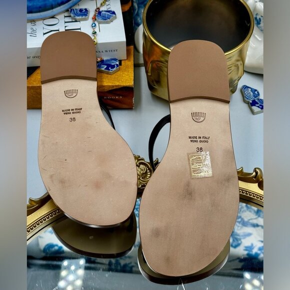 🆕 CHIARA FERRAGNI 🧿 NWOT Flirting Leather Toe Ring Sandal, Black - Sz 36 - Picture 10 of 16